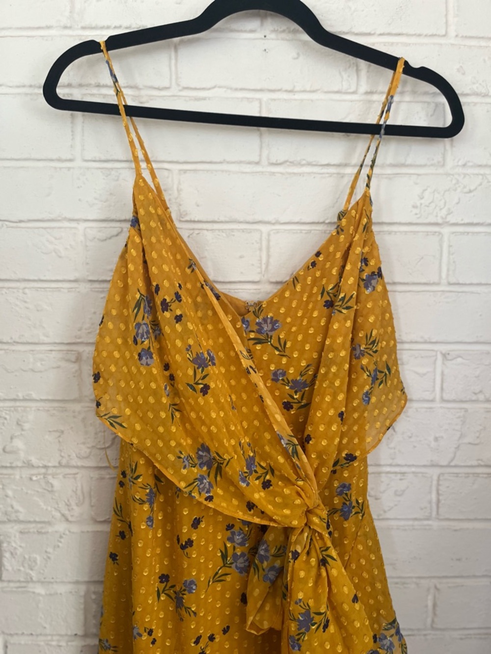 NWT ASTR the Label Bette Maxi Dress in Marigold Multi Floral Maxi Dress Size S - Picture 4 of 6